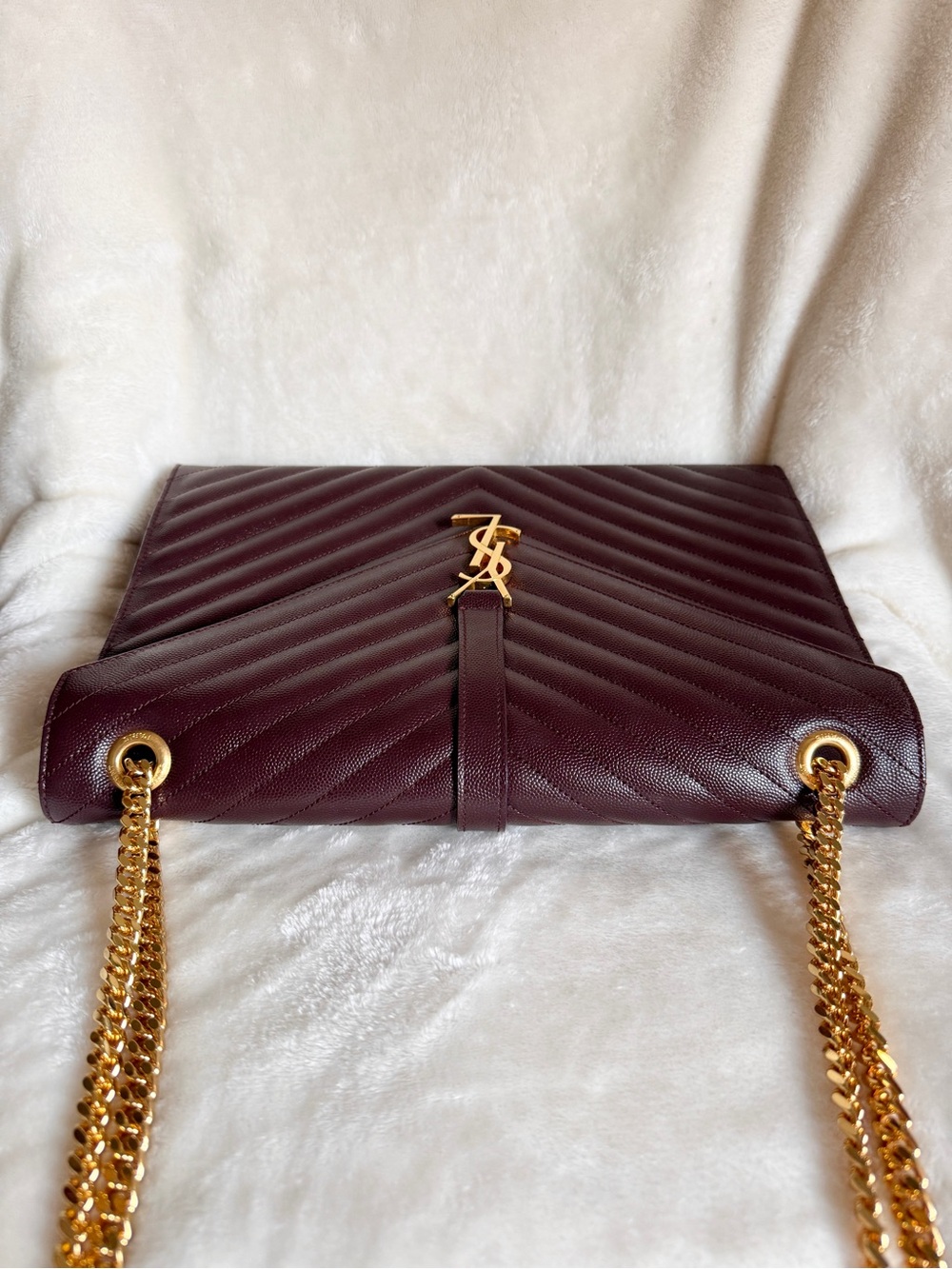 Saint Laurent Large Envelope Shoulder Bag - Picture 7 of 12
